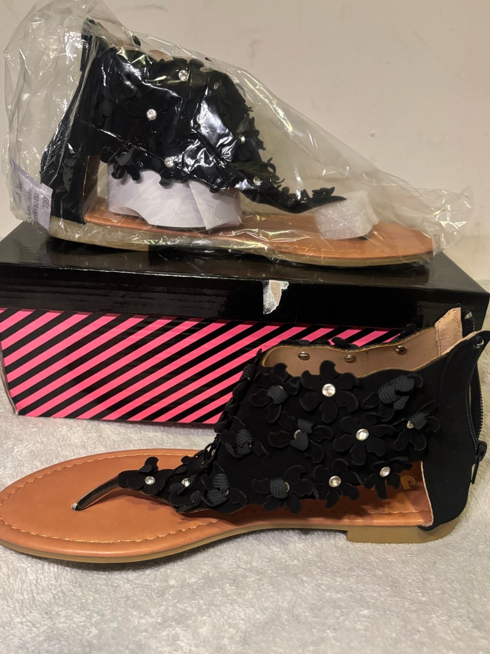 Black Floral Appliqué Gladiator Sandals with Back Zip
